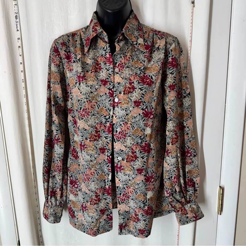 Vintage Women's Amanda Floral Button-Down Blouse